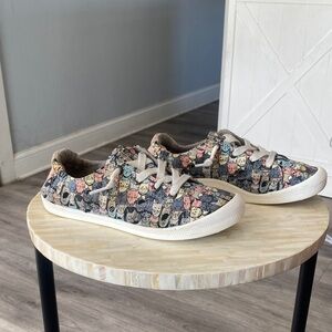 BOBS from Skechers Beige Multicolor Cat-Print Lace-Up Sneakers Womsns Size 7 1/2